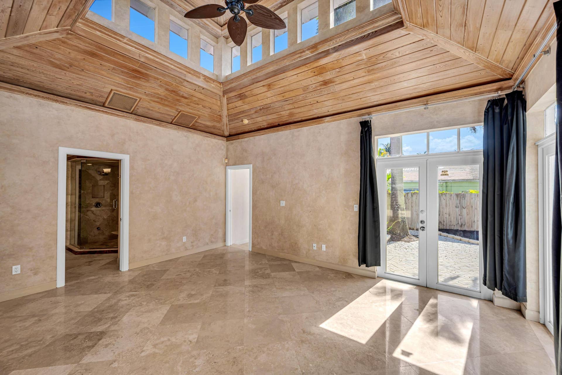 1413 NE 4th Court, Fort Lauderdale, FL 33301 1413 NE 4TH CT-37