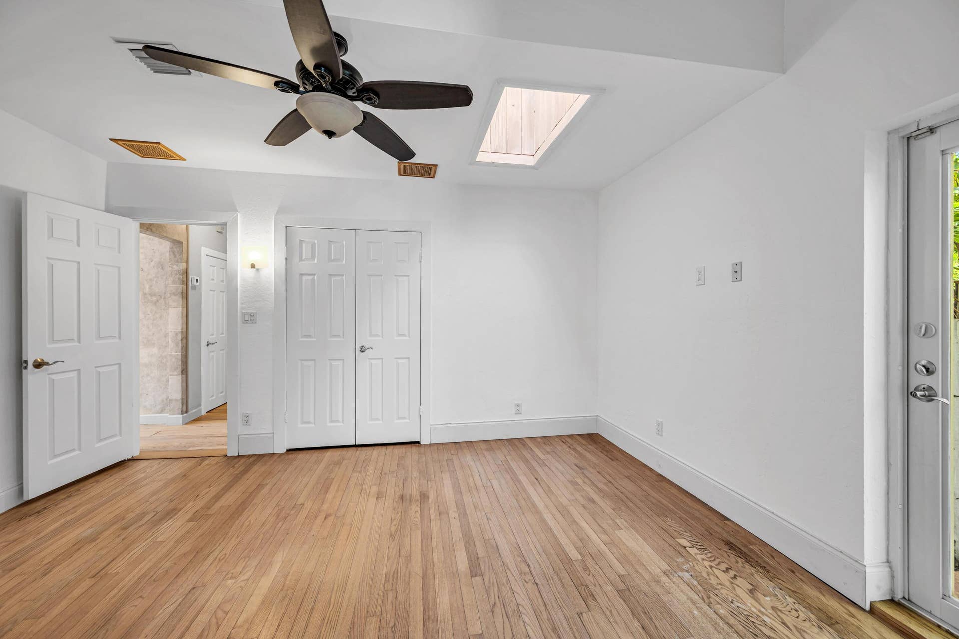 1413 NE 4th Court, Fort Lauderdale, FL 33301 1413 NE 4TH CT-42