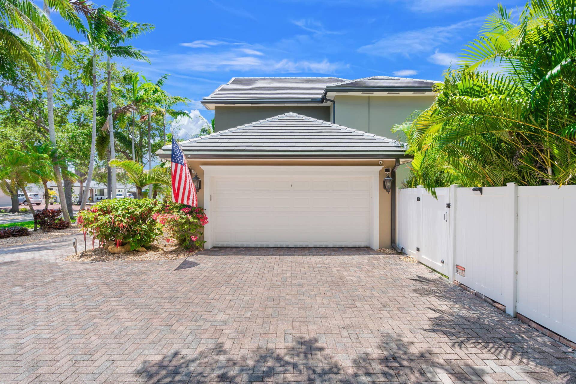 633 NE 20th Street, Wilton Manors, FL 33305 5-web-or-mls-633 NE 20th St, Wilton Mano