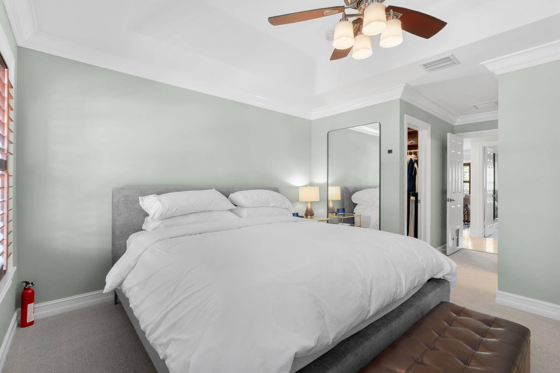 633 NE 20th Street, Wilton Manors, FL 33305 49-web-or-mls-633 NE 20th St, Wilton Man