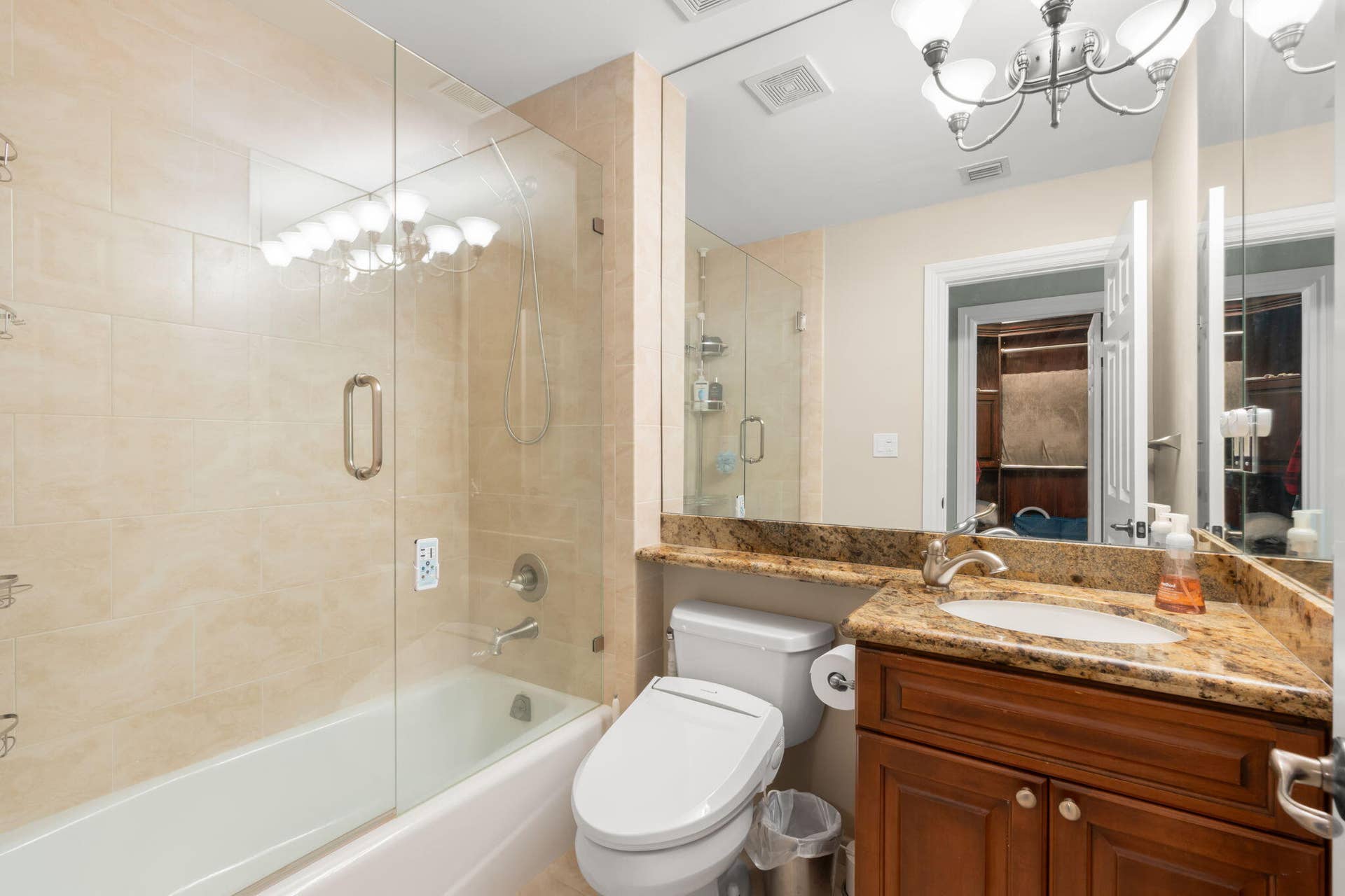 633 NE 20th Street, Wilton Manors, FL 33305 47-web-or-mls-633 NE 20th St, Wilton Man