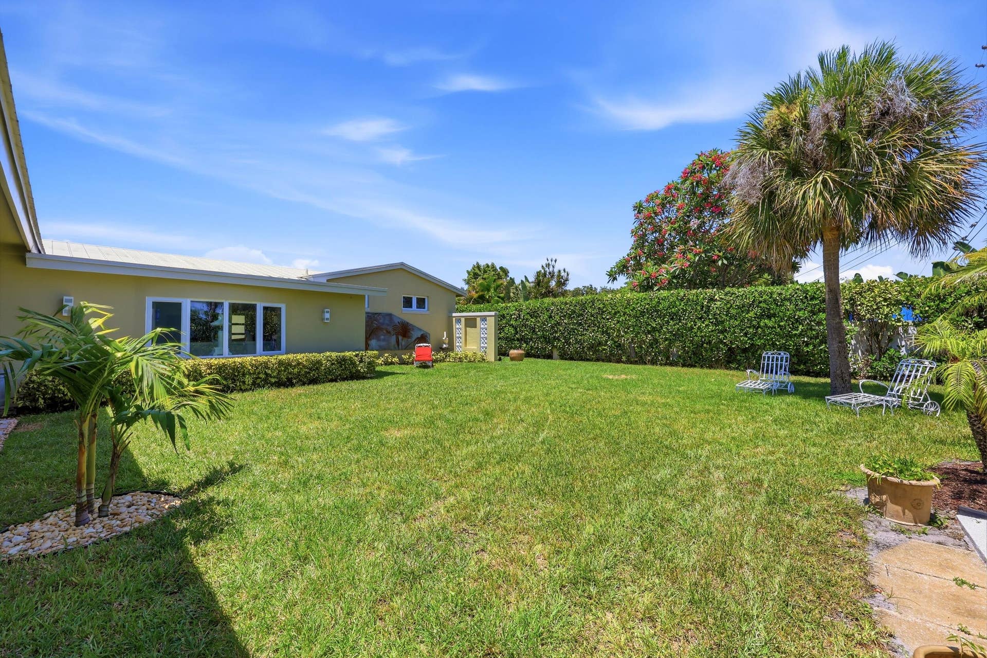 504 Bay Road, North Palm Beach, FL 33408 Backyard