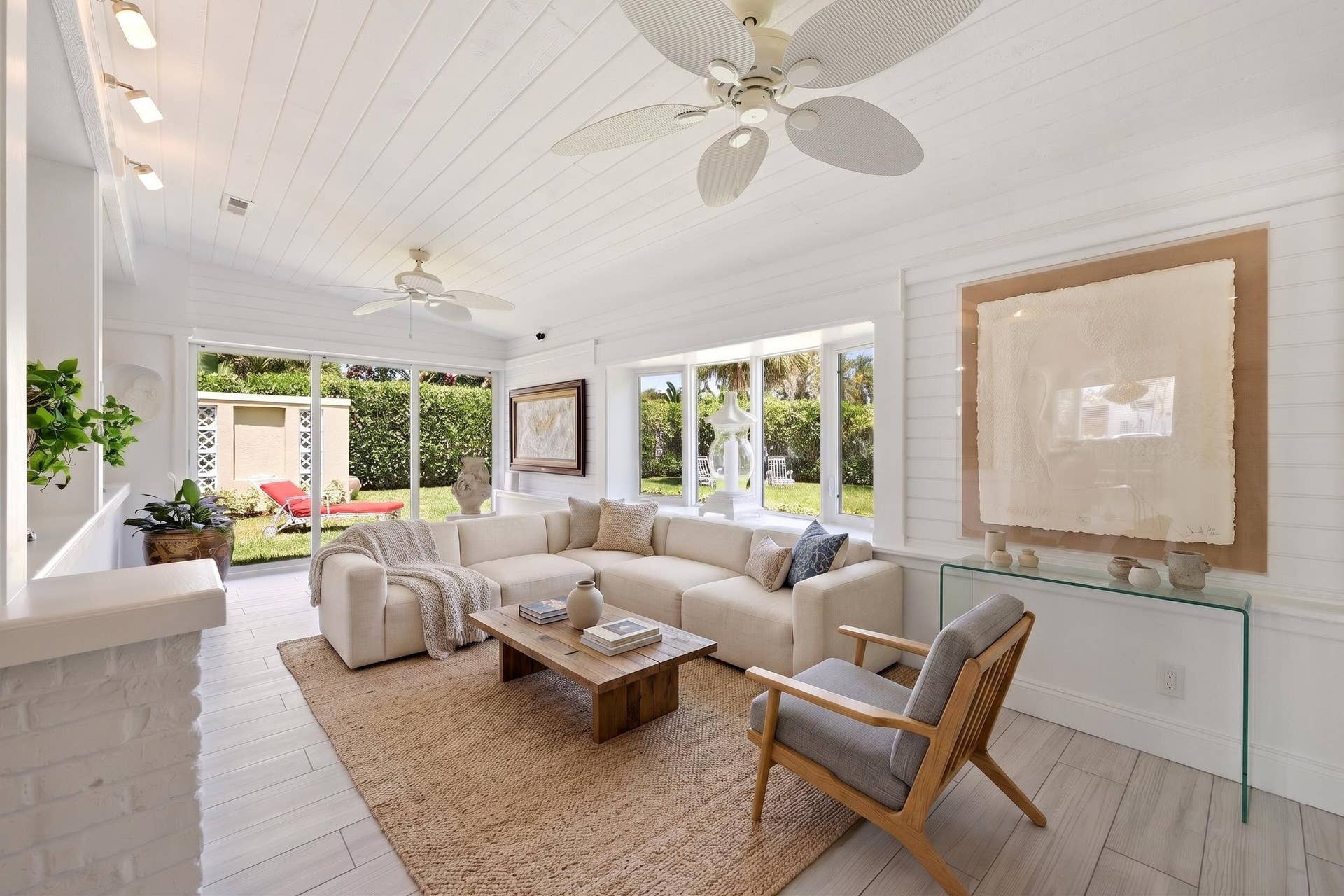 504 Bay Road, North Palm Beach, FL 33408 Florida Room