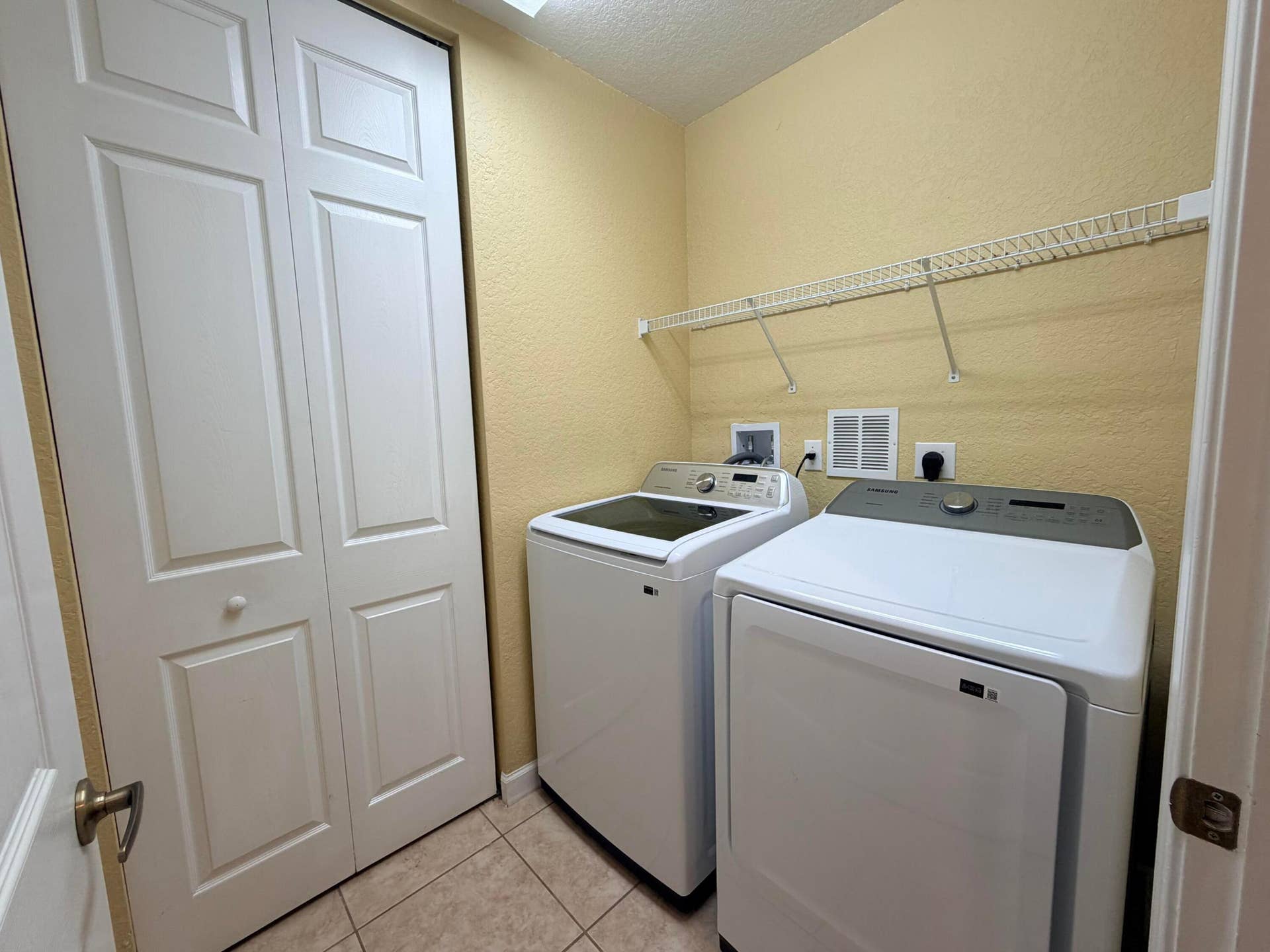 Laundry Room with new w/d