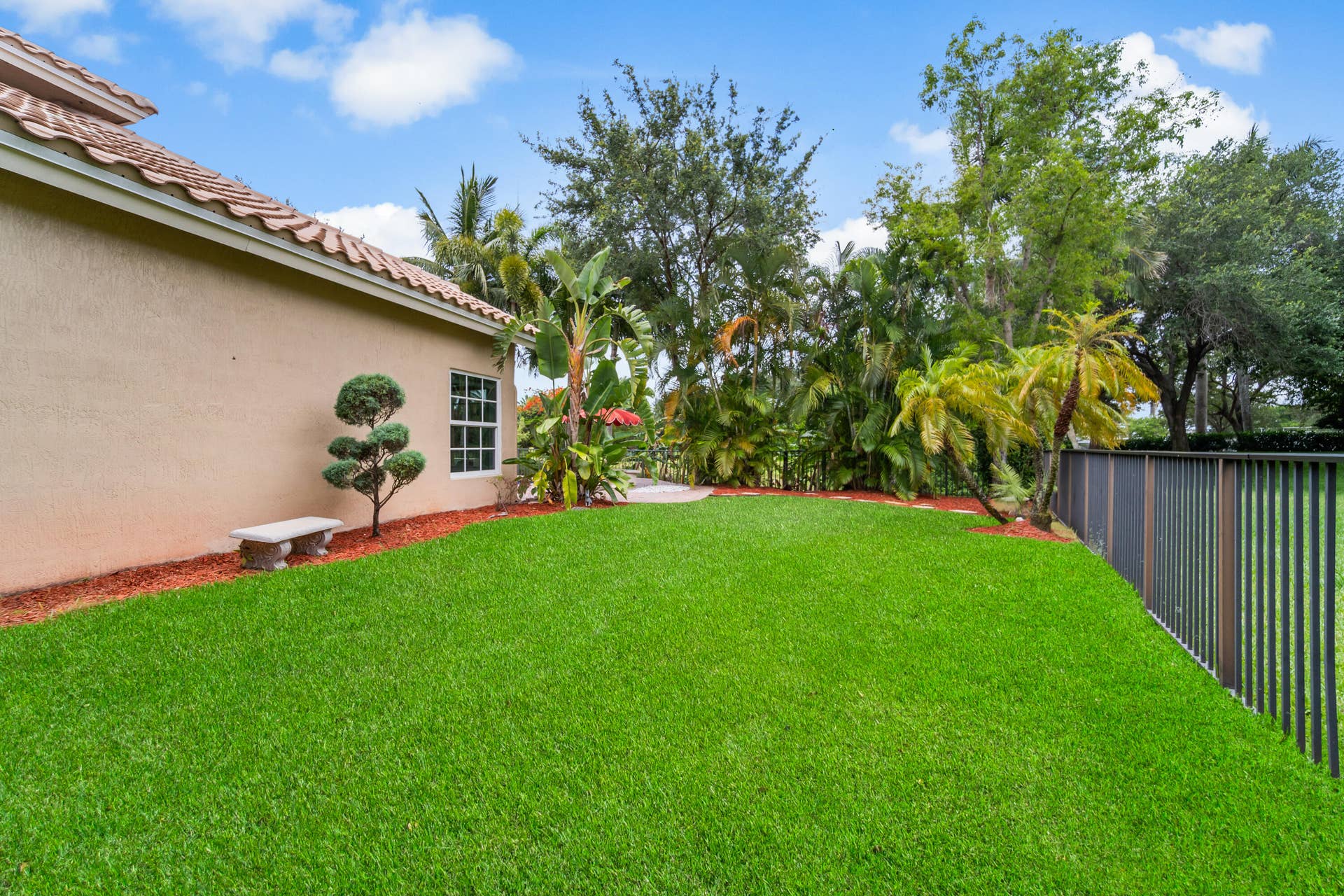 6152 NW 108th Way, Parkland, FL 33076 A7_00136