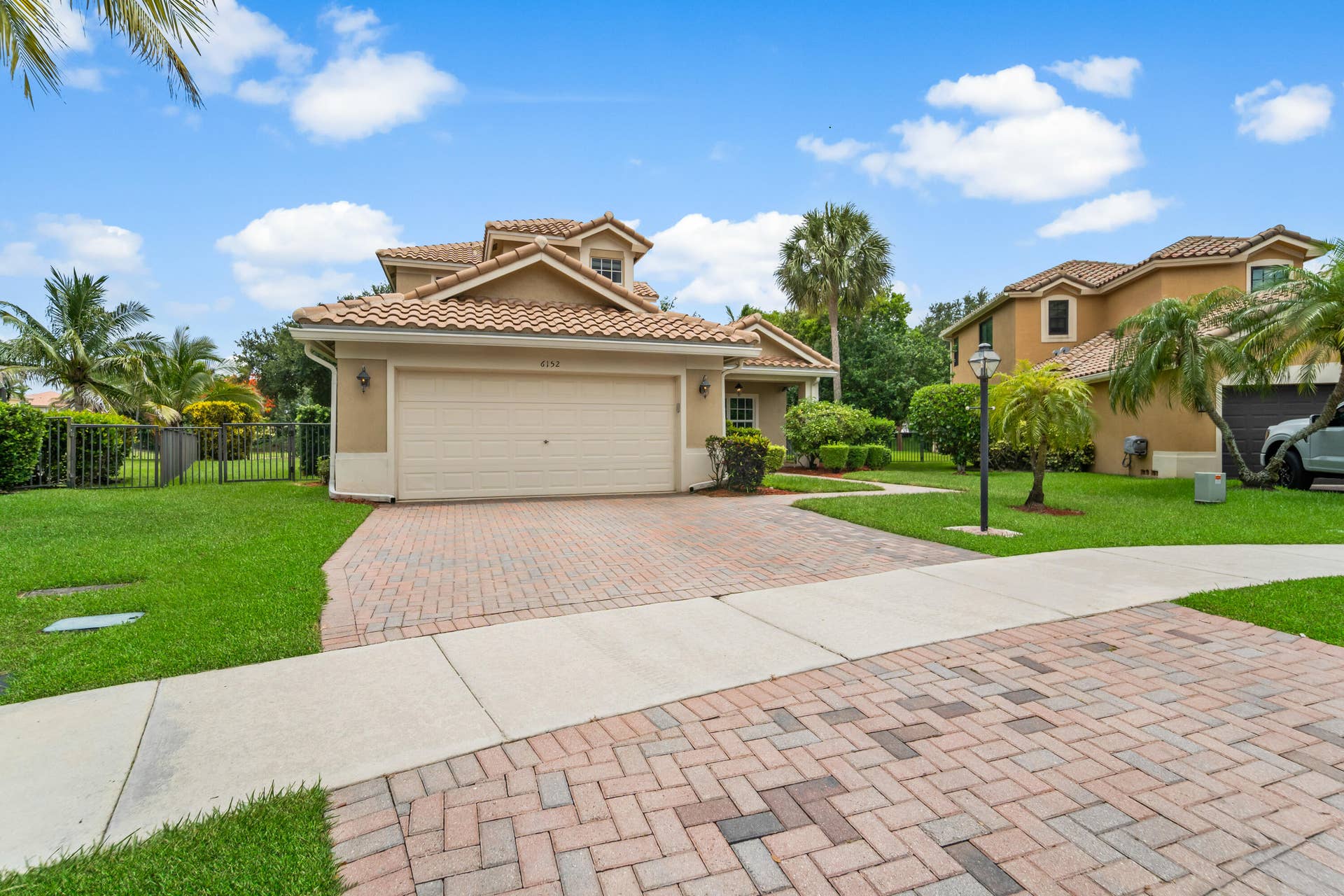 6152 NW 108th Way, Parkland, FL 33076 A7_00161