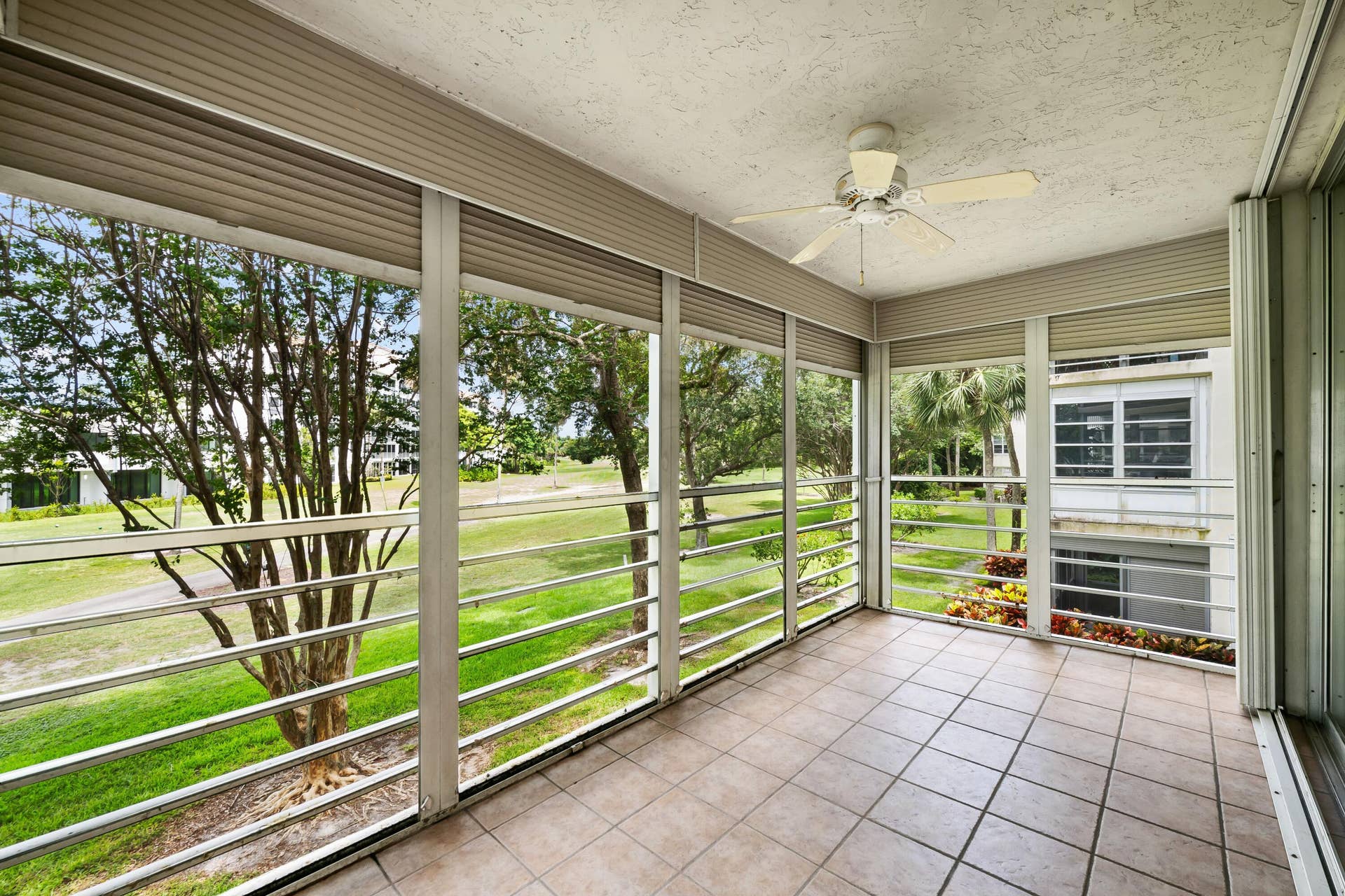 800 Cypress Grove Drive, #211, Pompano Beach, FL 33069 ccG6ELUg