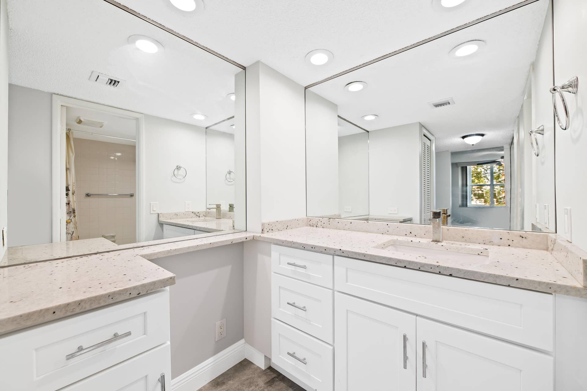 800 Cypress Grove Drive, #211, Pompano Beach, FL 33069 FKy_6l-Q