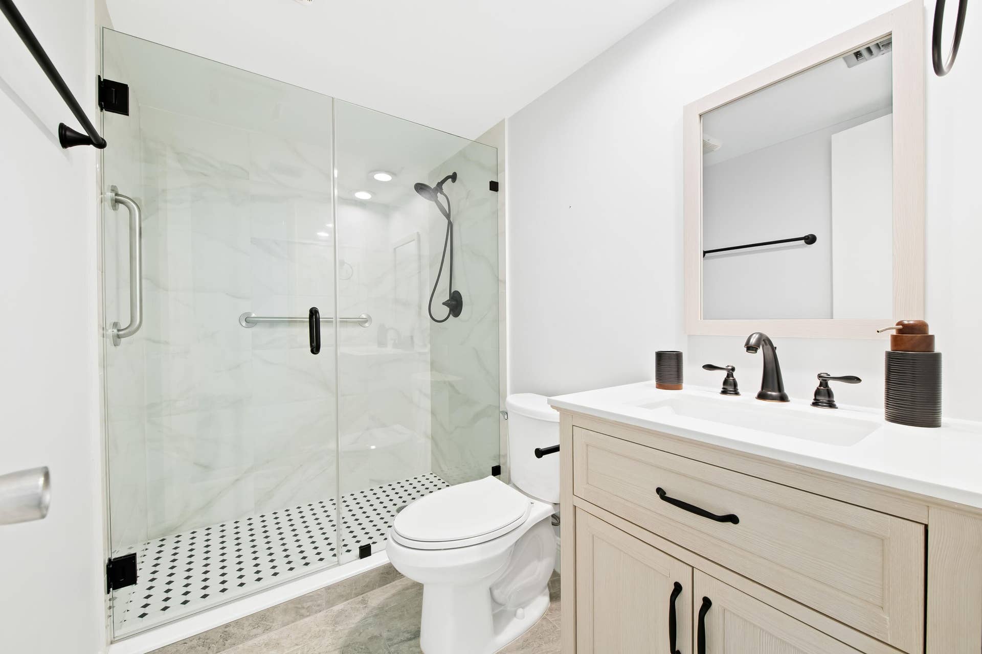 800 Cypress Grove Drive, #211, Pompano Beach, FL 33069 e_wsdn8w