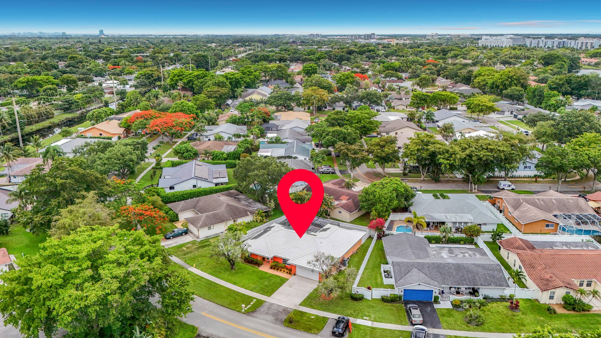 851 E Plantation Circle, Plantation, FL 33324 Areal view front of home NW