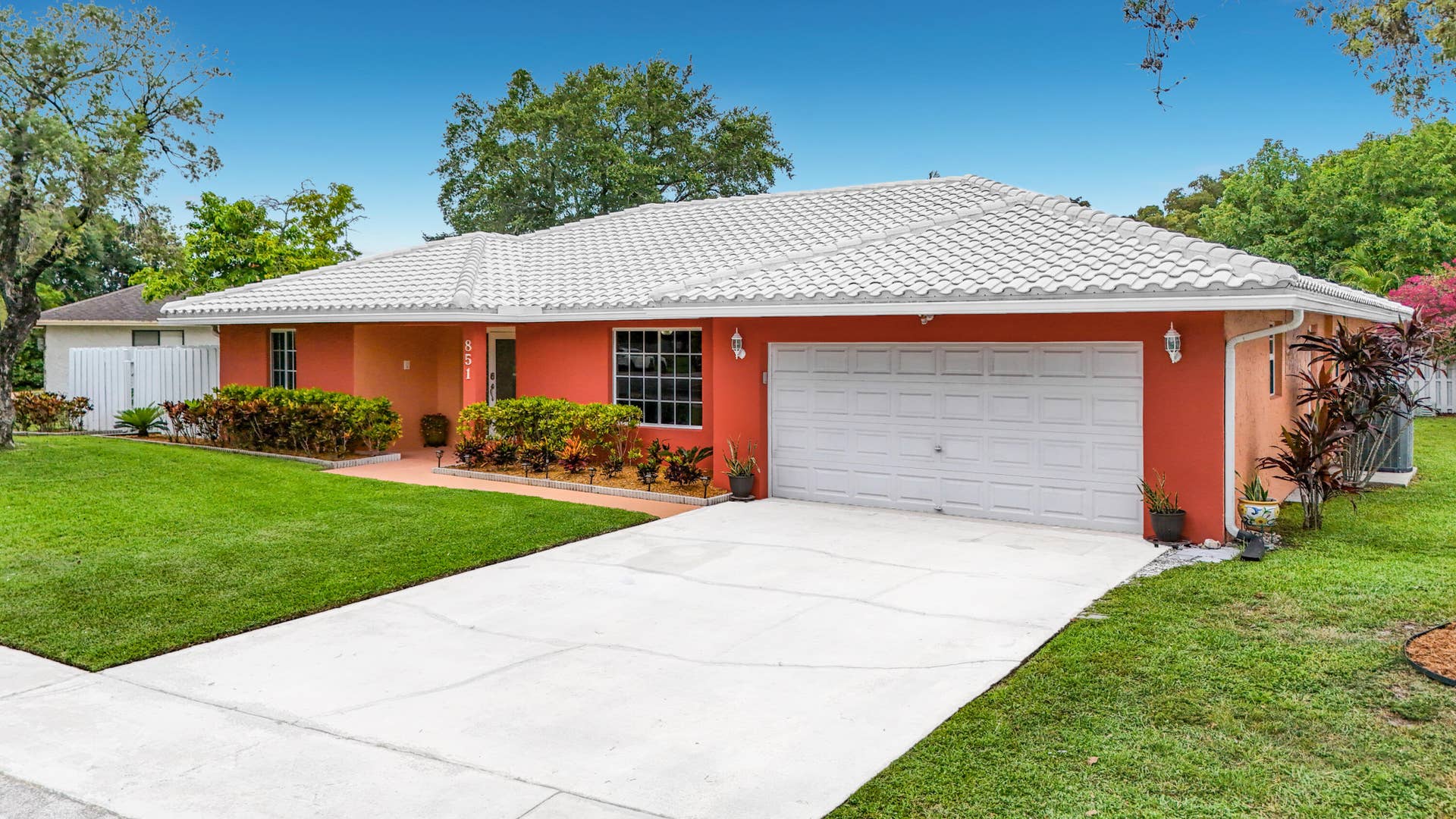 851 E Plantation Circle, Plantation, FL 33324 851 E Plantation Circle-12
