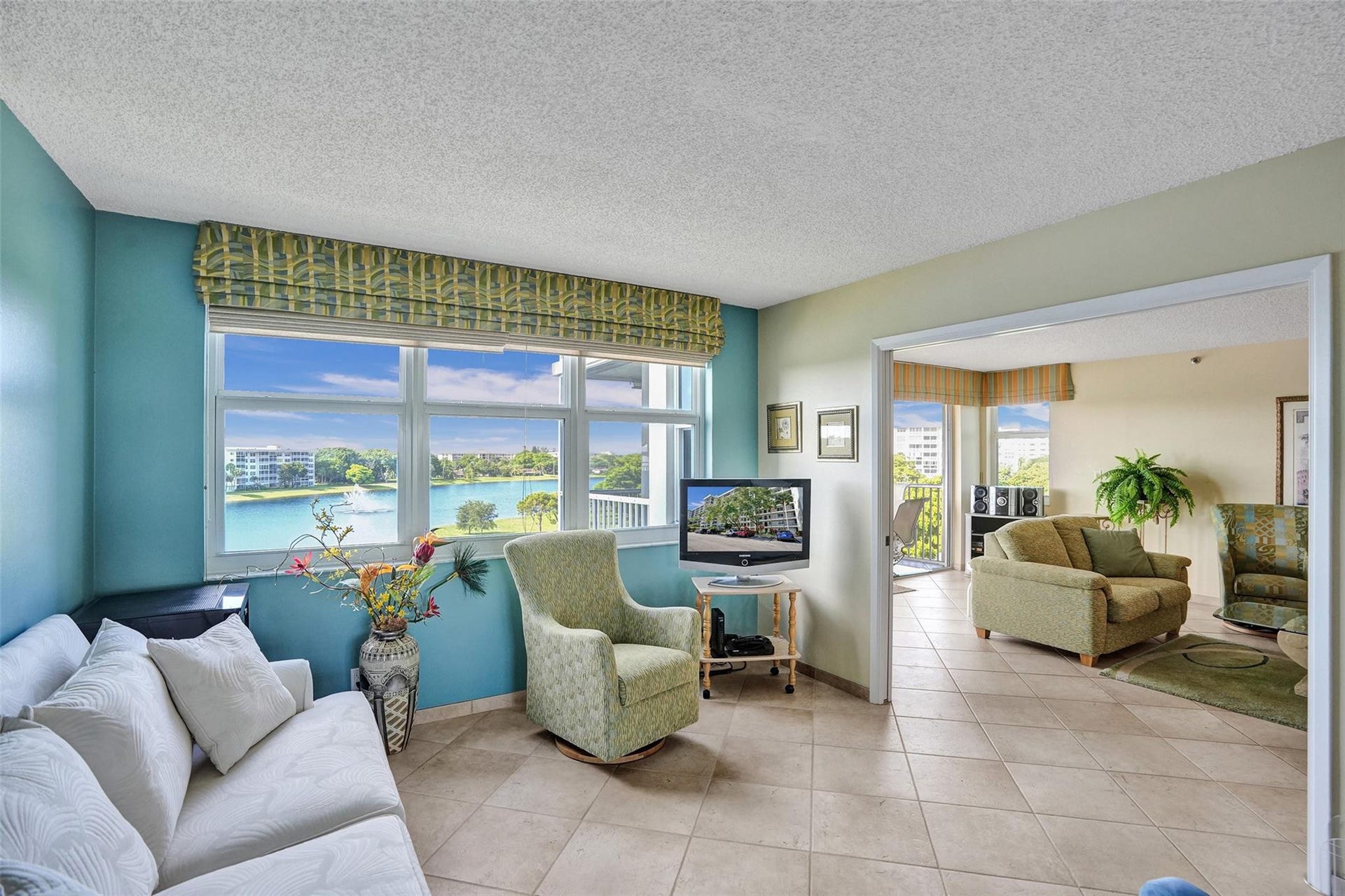 2900 N Course Drive, #602, Pompano Beach, FL 33069 Photo 2