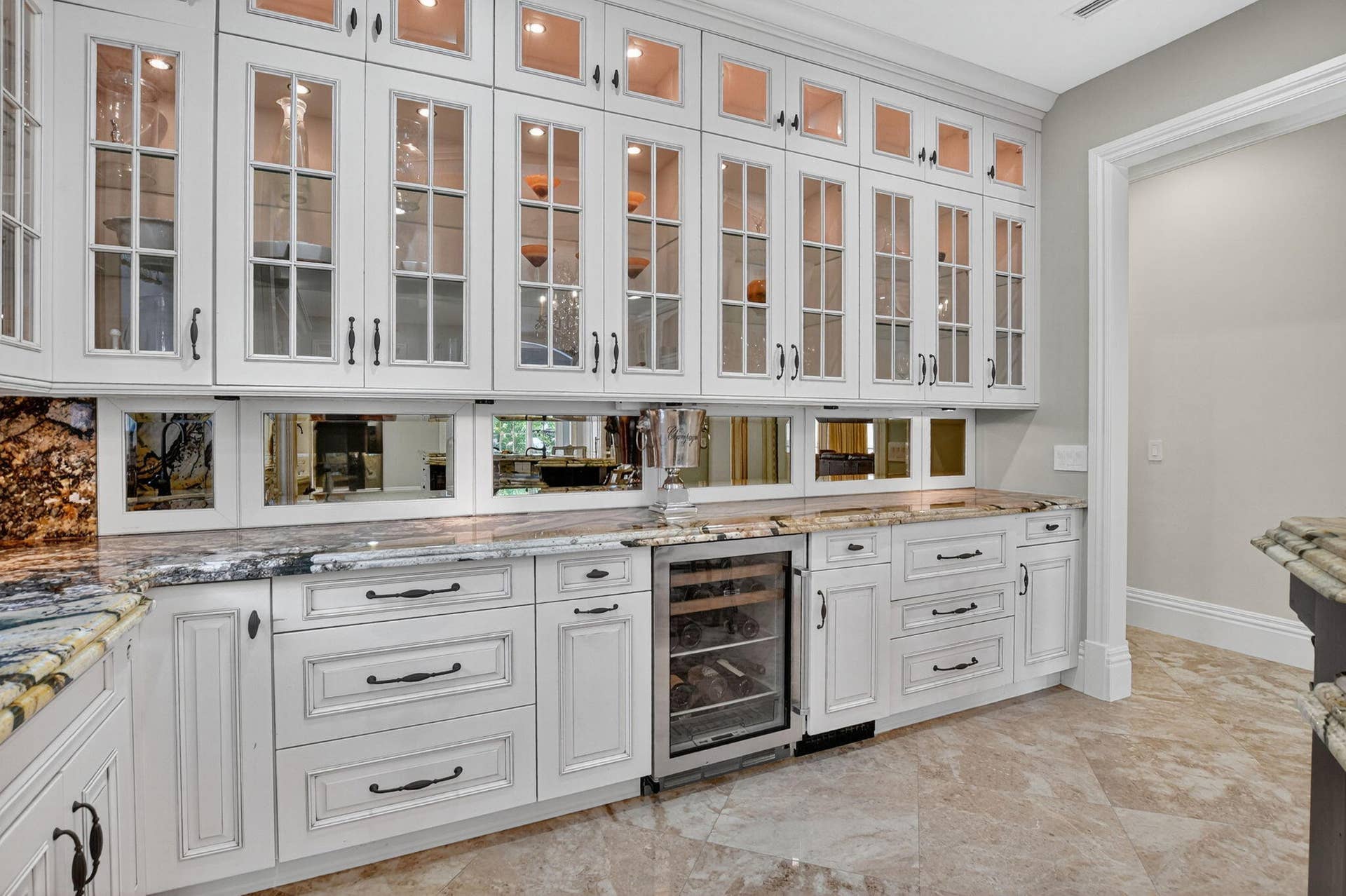 377 E Coconut Palm Road, Boca Raton, Boca Raton, FL 33432 20260228124236521030000000-o