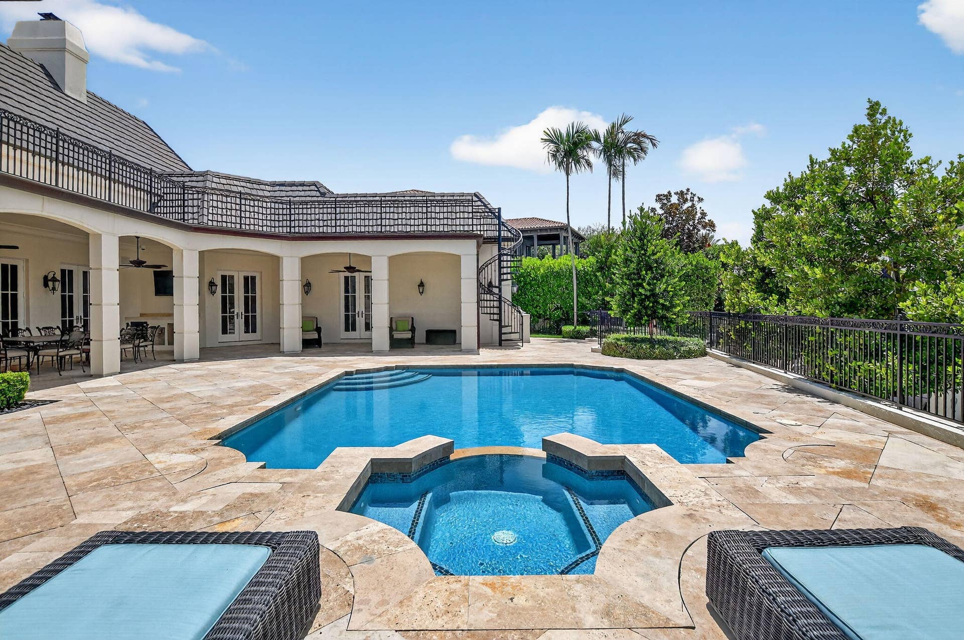 377 E Coconut Palm Road, Boca Raton, Boca Raton, FL 33432 20260228124240116649000000-o