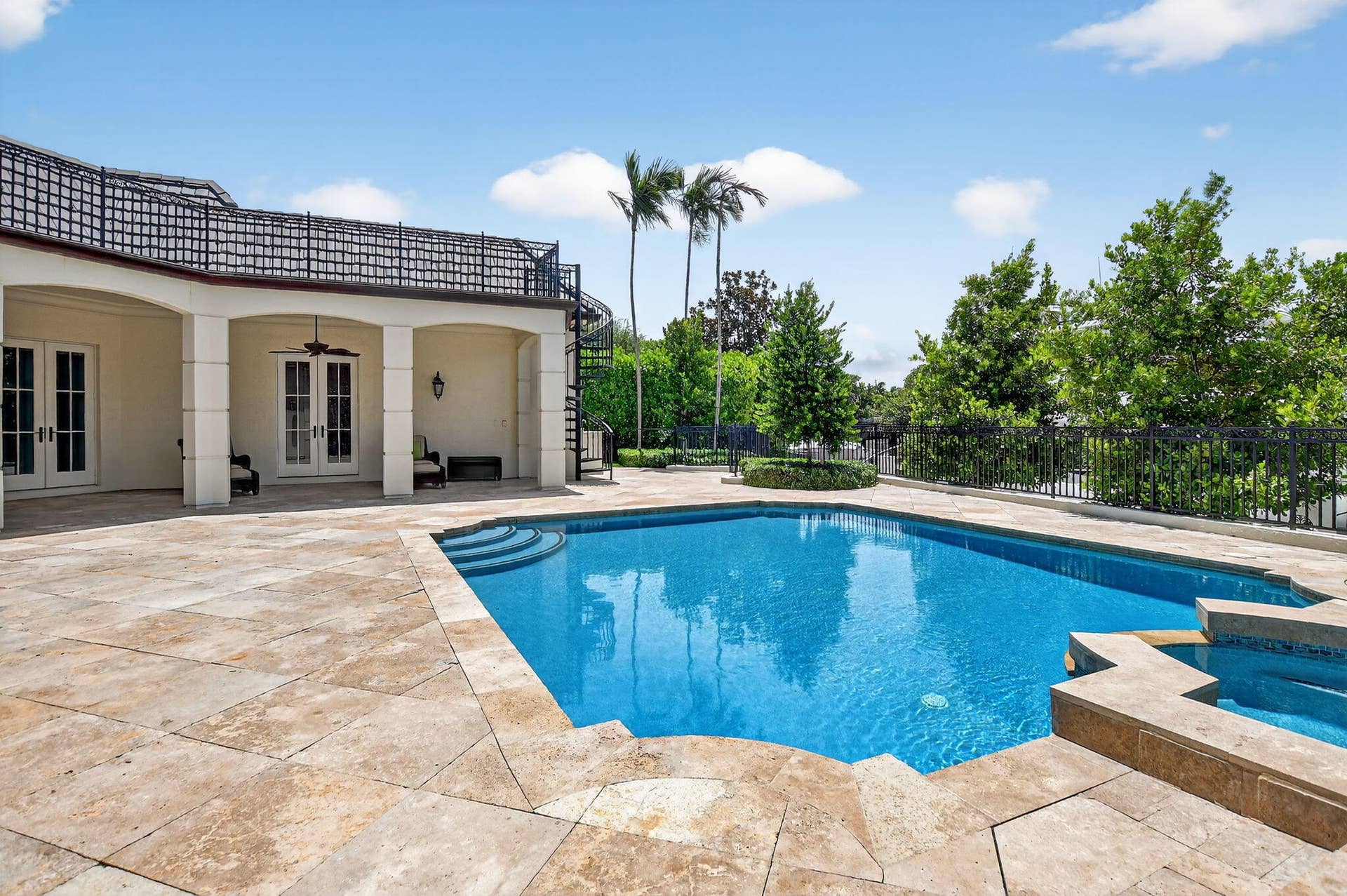 377 E Coconut Palm Road, Boca Raton, Boca Raton, FL 33432 20260228124240282517000000-o