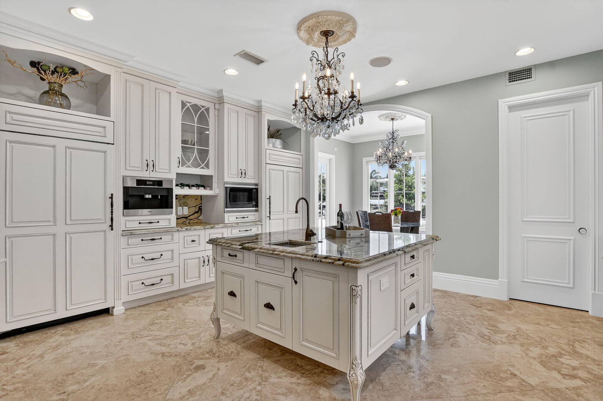 377 E Coconut Palm Road, Boca Raton, Boca Raton, FL 33432 20260228124236108463000000-o