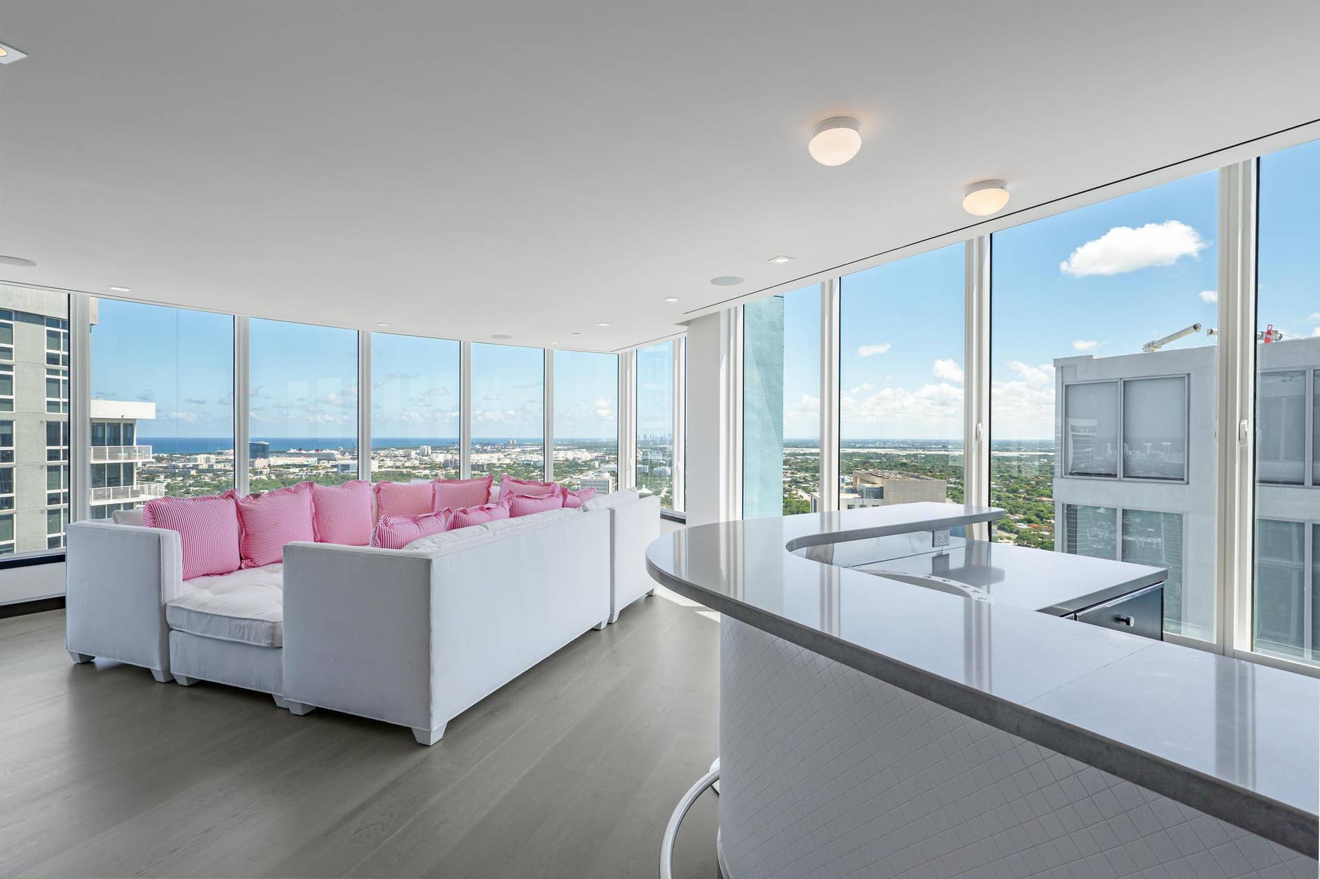 333 Las Olas Way, #4206, Fort Lauderdale, FL 33301 DSC07605-HDR-Edit