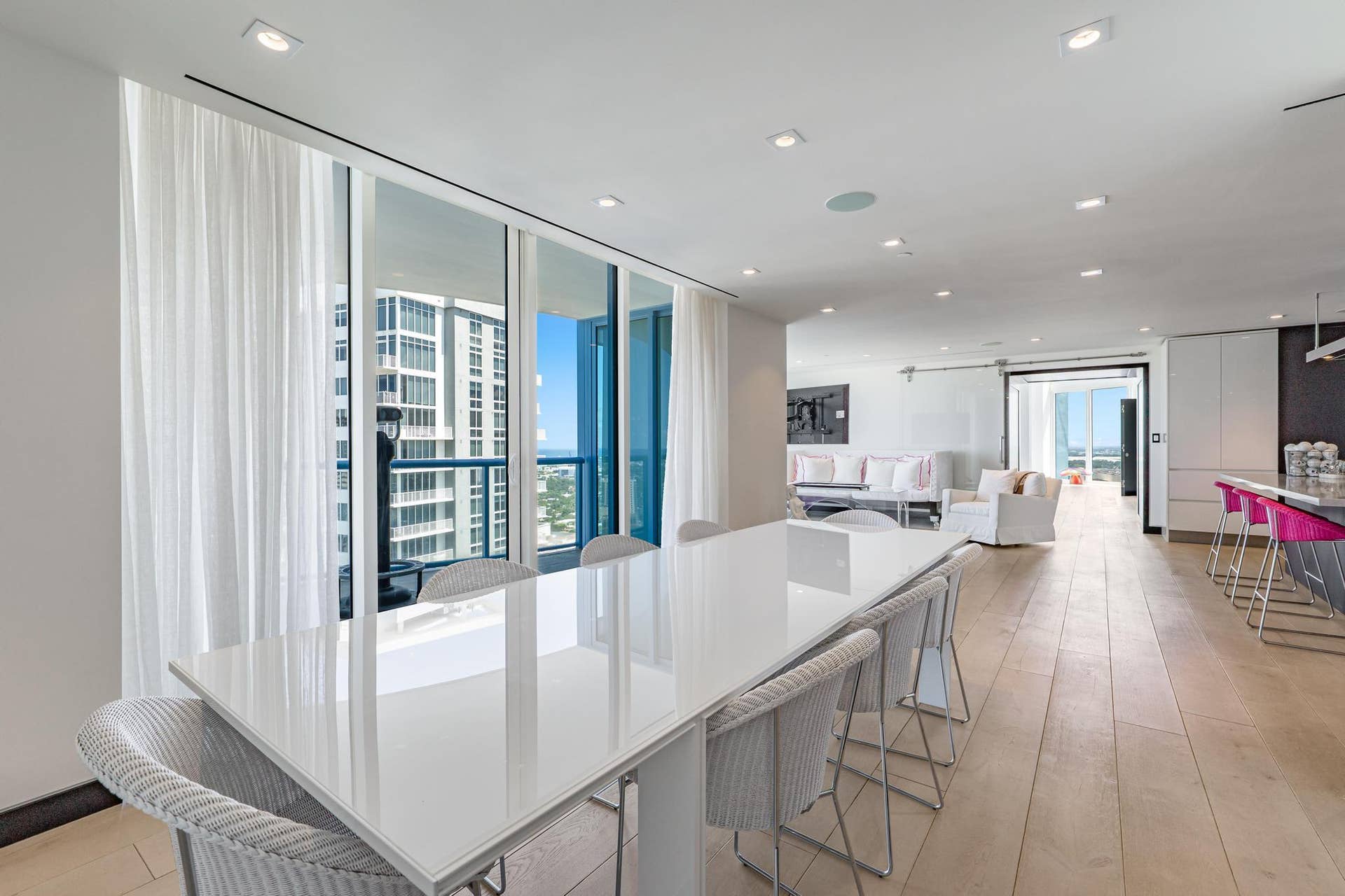 333 Las Olas Way, #4206, Fort Lauderdale, FL 33301 14