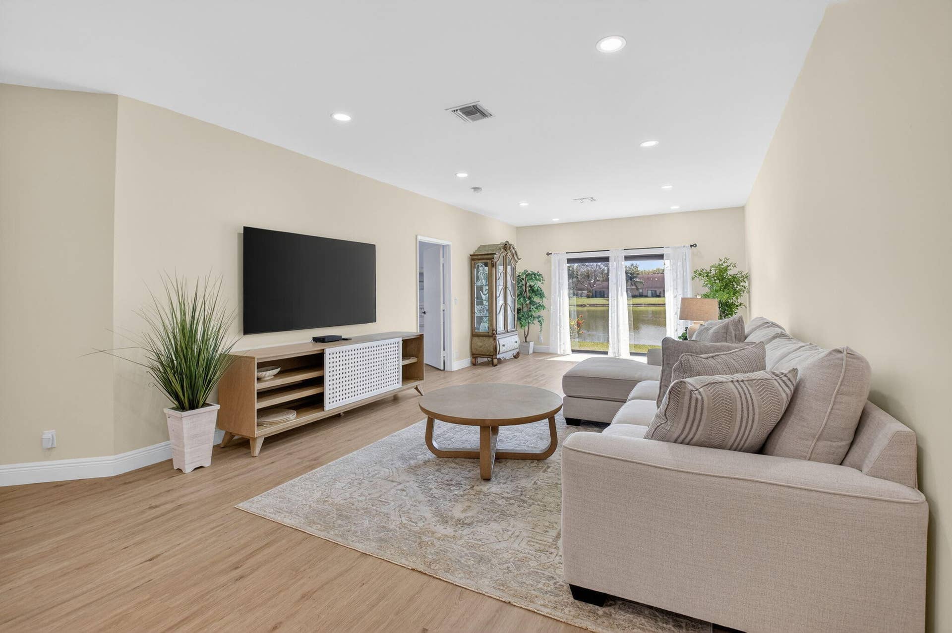 8350 Springlake Drive, Boca Raton, FL 33496 6-web-or-mls-DSC_5674
