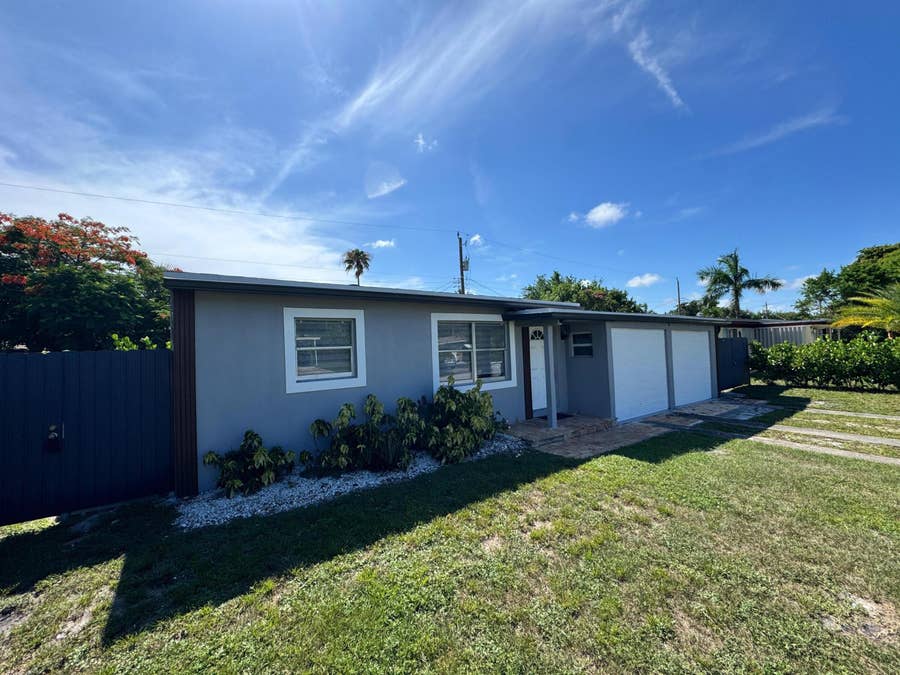 Property photo for 2865 NE 13th Avenue, Pompano Beach, FL