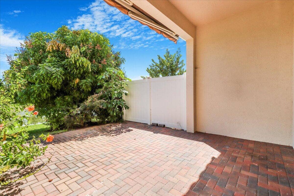 10098 Akenside Drive, Boca Raton, Boca Raton, FL 33428 IMG_4107