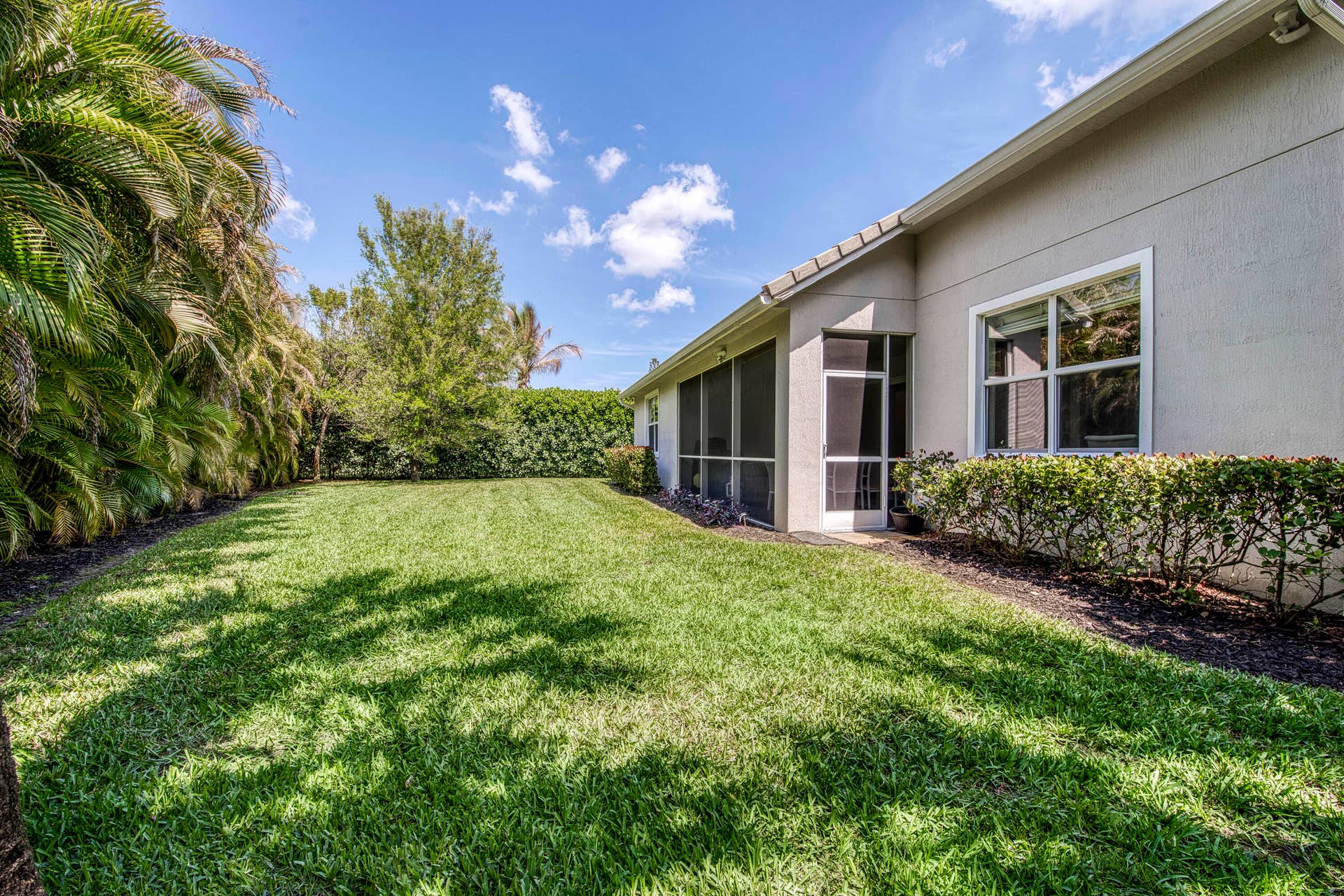 134 Shores Pointe Drive, Jupiter, FL 33458 Large Backyard