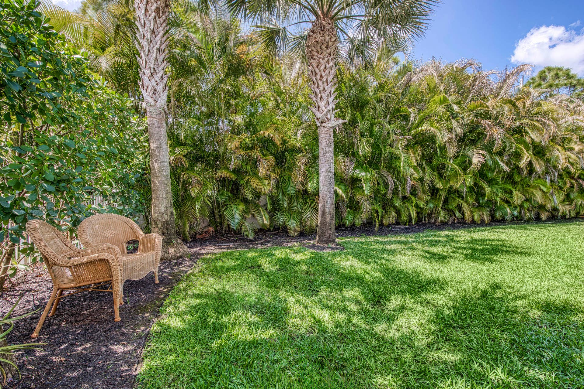 134 Shores Pointe Drive, Jupiter, FL 33458 Large Backyard