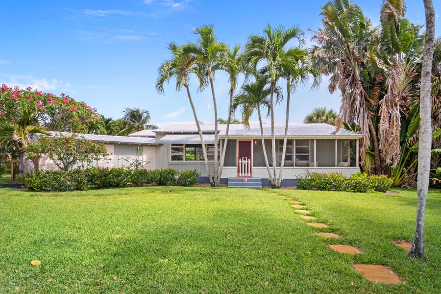 Property photo for 15 N Swinton Circle, Delray Beach, FL