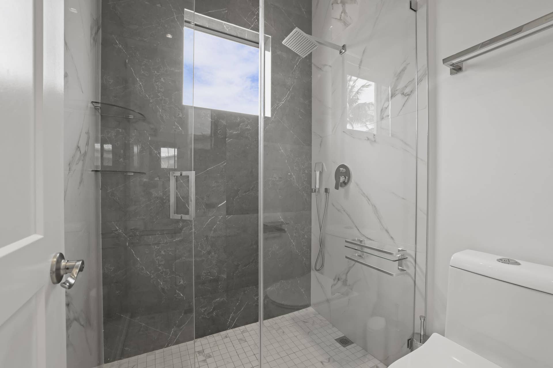 2620 Southeast 6th St - 45.jpg-FULL