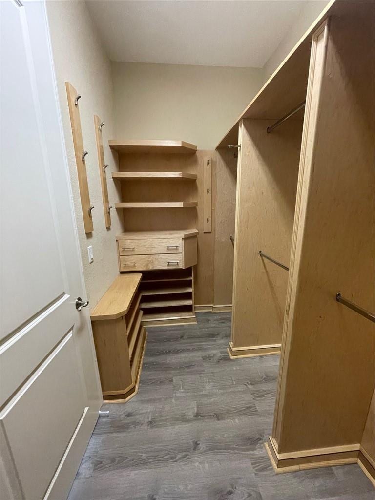 Walk in Closet