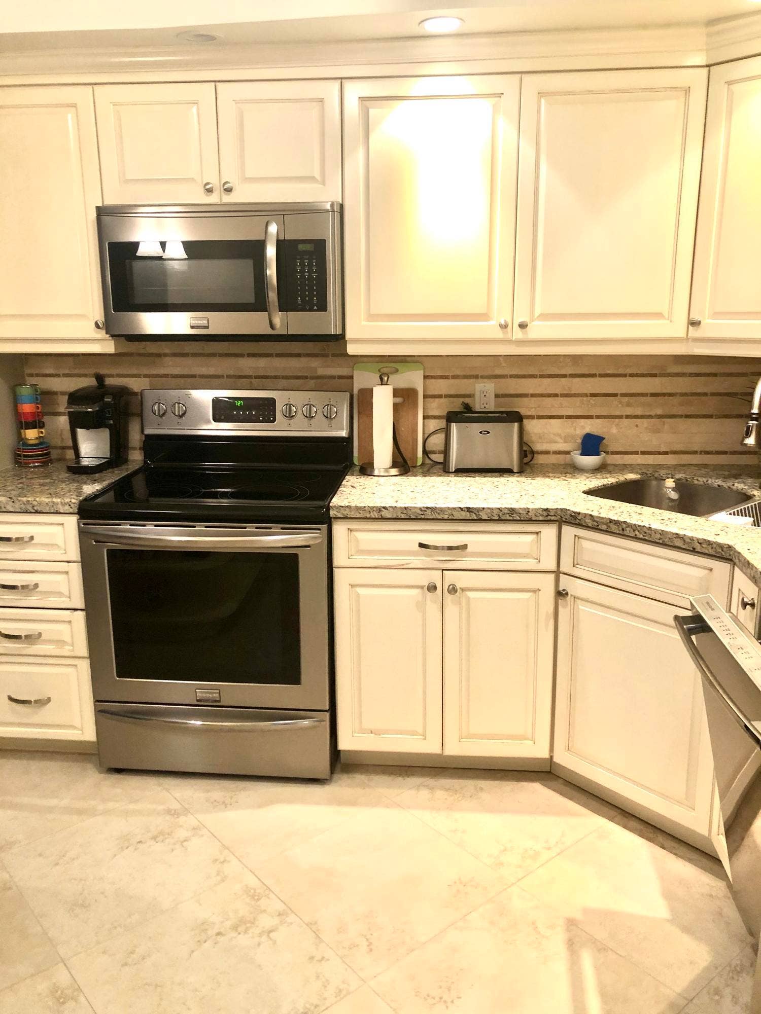 5440 N Ocean Avenue, #803, Singer Island, FL 33404 IMG_3569 2