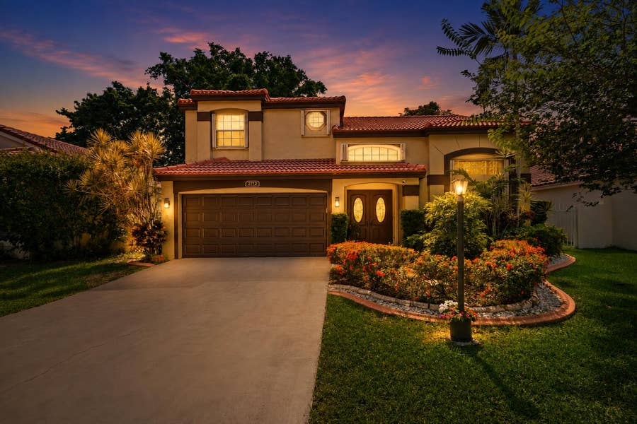 Property photo for 2712 Cayenne Avenue, Cooper City, FL