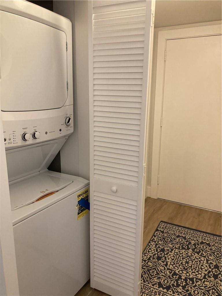 4010 N Galt Ocean Drive, #414, Fort Lauderdale, Fort Lauderdale, FL 33308 Washer/Dryer