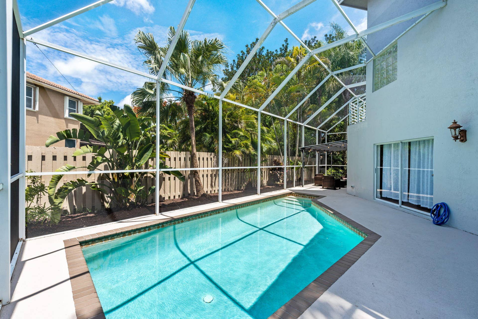 6220 NW 58th Way, Parkland, FL 33067 Screened Pool