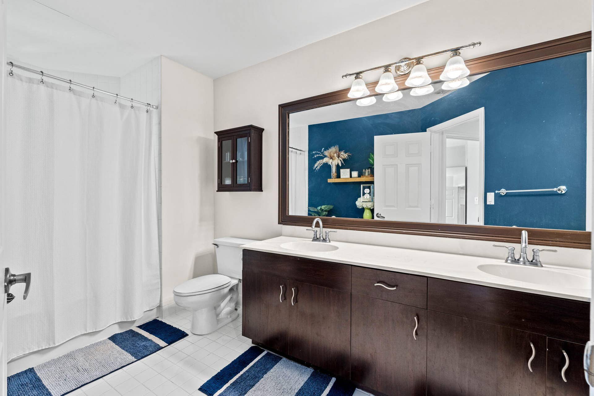 6220 NW 58th Way, Parkland, FL 33067 Bathroom