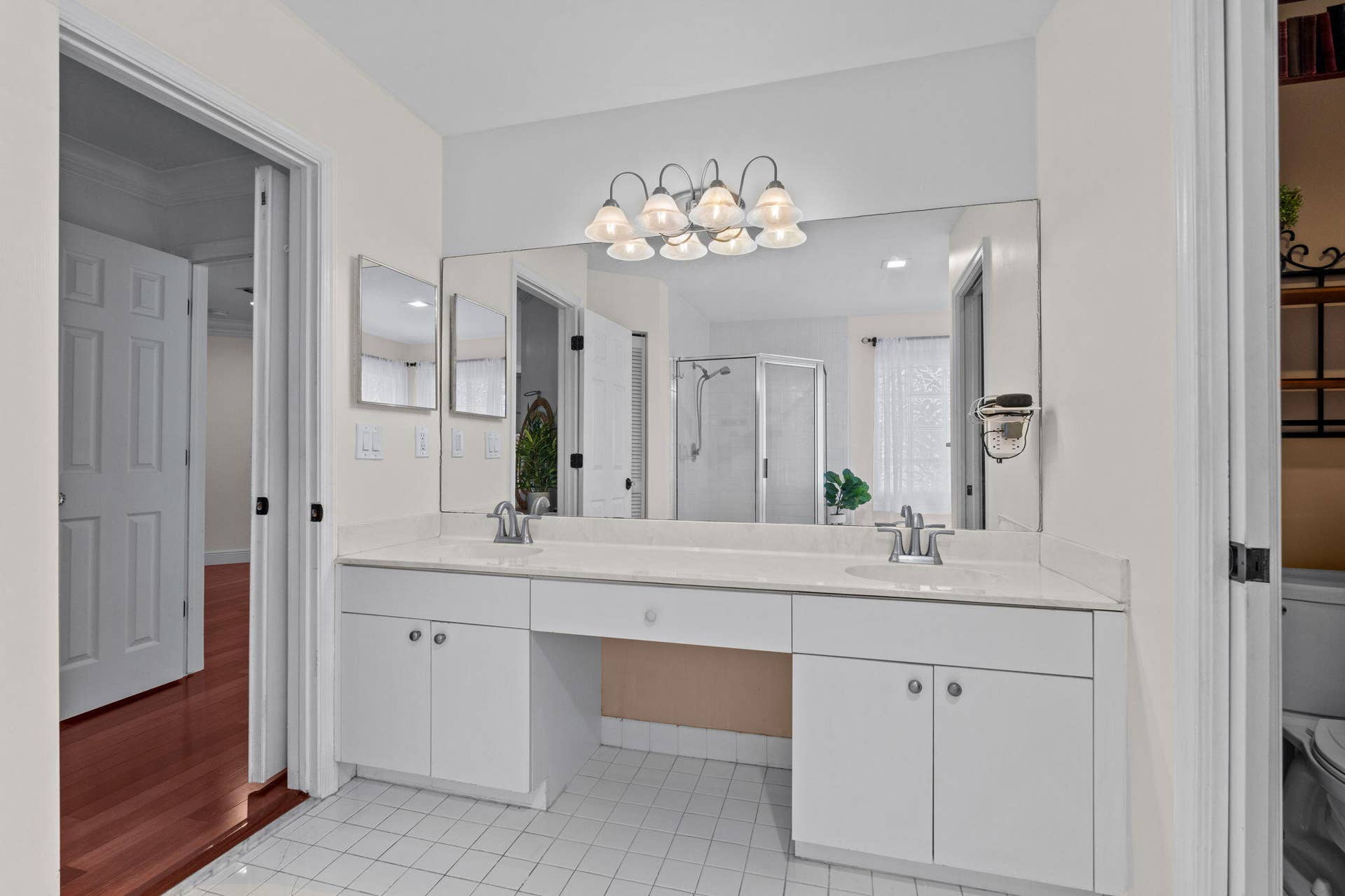 6220 NW 58th Way, Parkland, FL 33067 Primary Bathroom