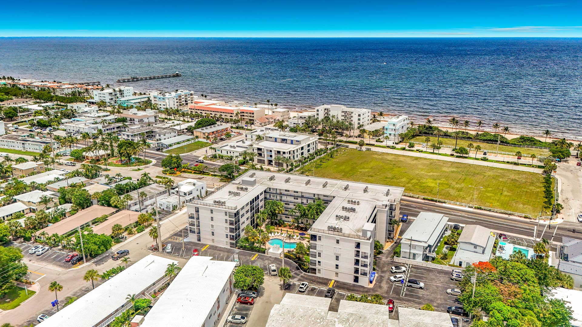 4117 Bougainvilla Drive, #207, Lauderdale By The Sea, FL 33308 4117 Bougainvilla Drive #102-3