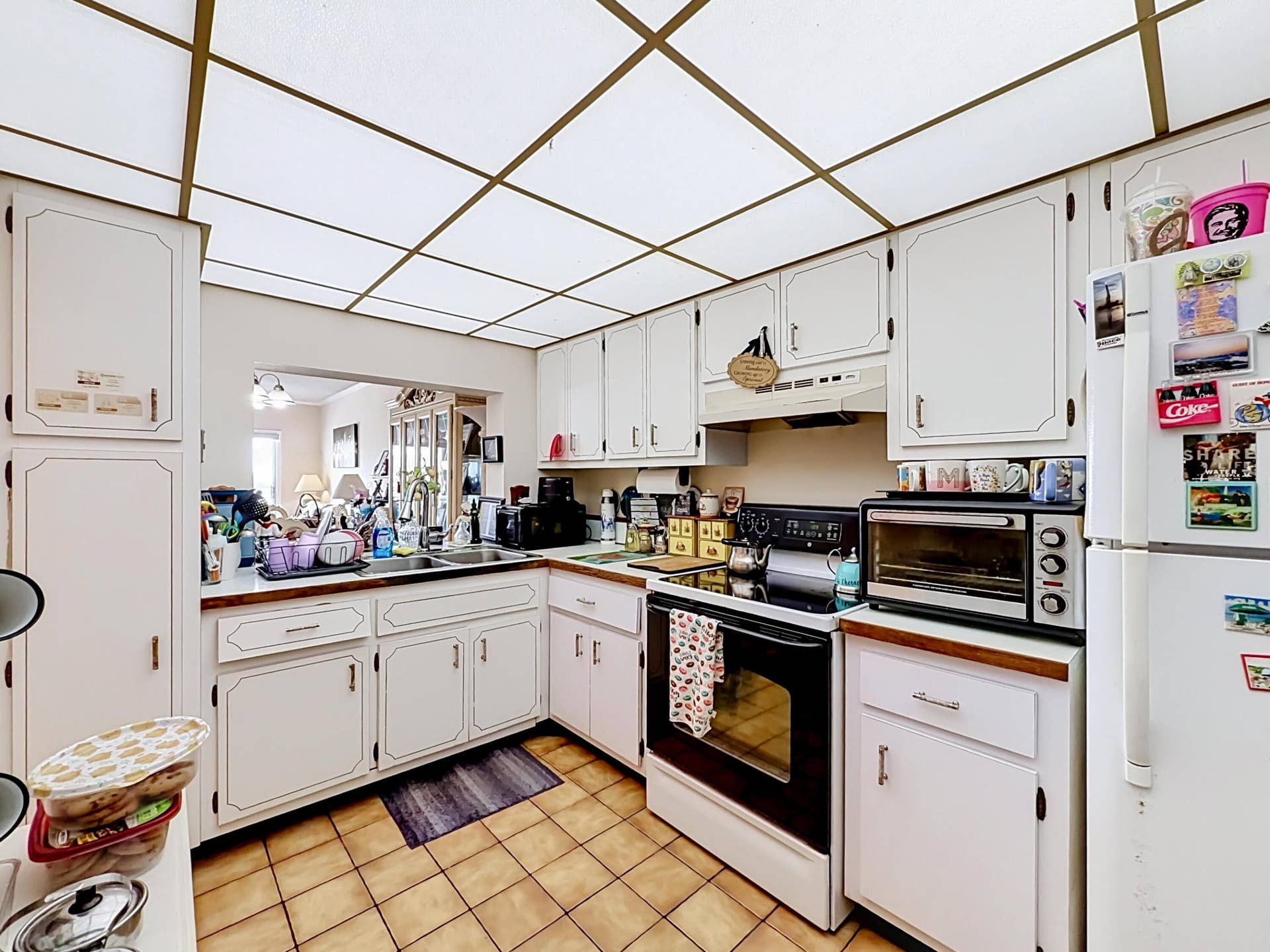 4117 Bougainvilla Drive, #207, Lauderdale By The Sea, FL 33308 4117 Bougainvilla Drive #102-20