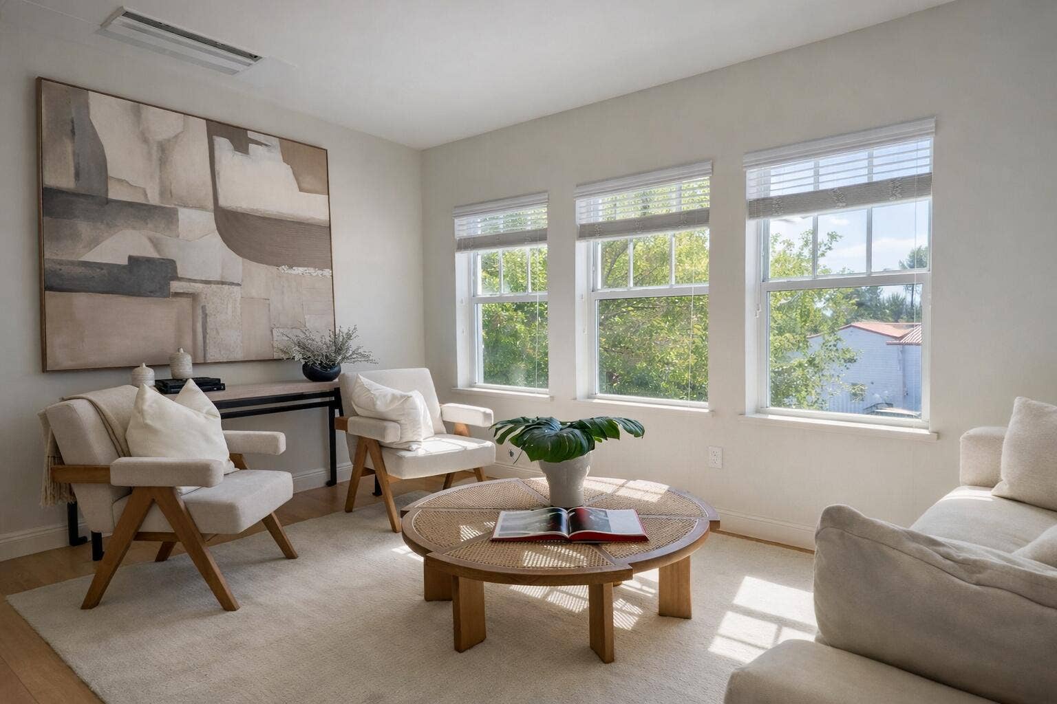 184 Sunset Avenue, #303, Palm Beach, Palm Beach, FL 33480 Living Room