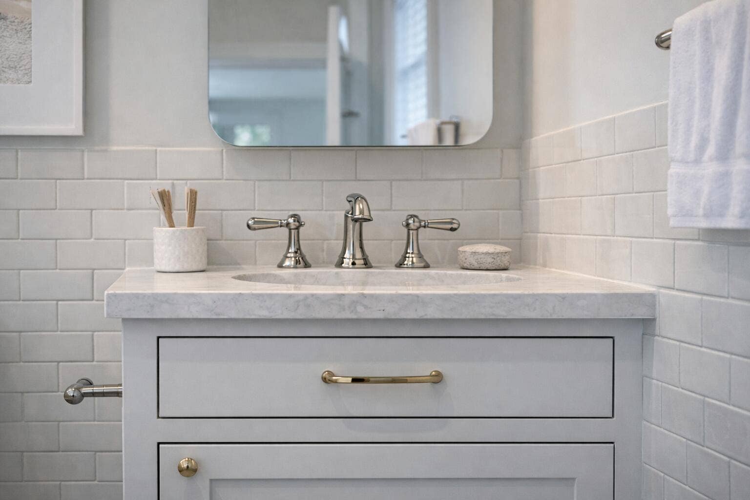 184 Sunset Avenue, #303, Palm Beach, Palm Beach, FL 33480 bathroom