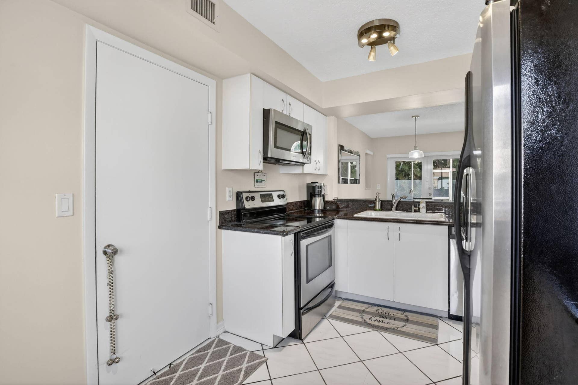 1306 SE 5th Court, Dania Beach, FL 33004 Kitchen/Garage Entrance
