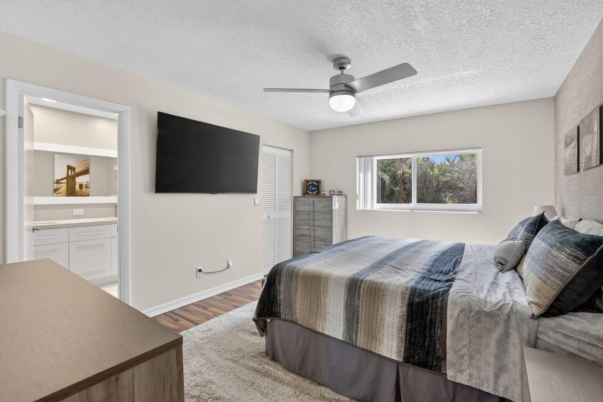 1306 SE 5th Court, Dania Beach, FL 33004 Primary Bedroom