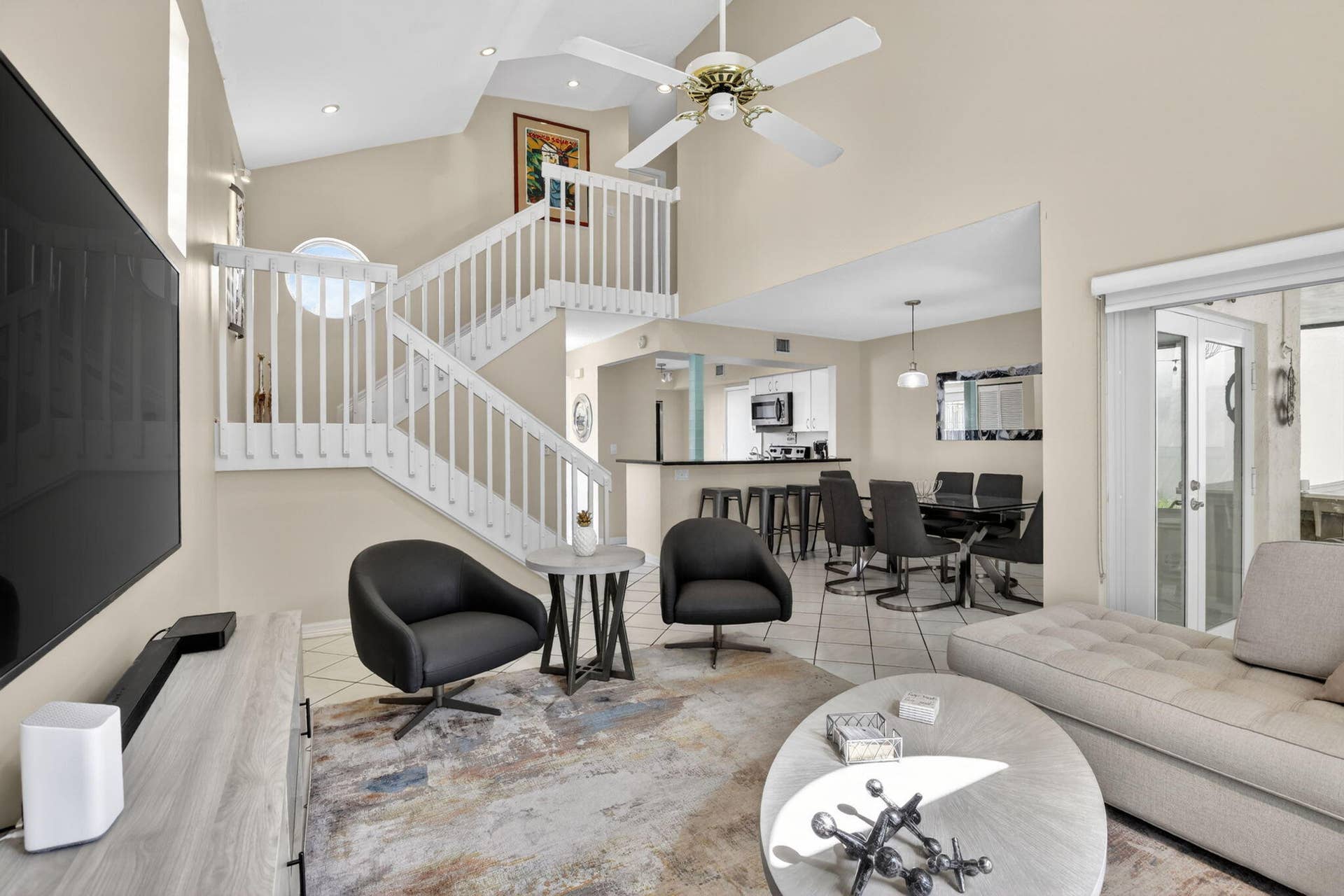 1306 SE 5th Court, Dania Beach, FL 33004 Living Room