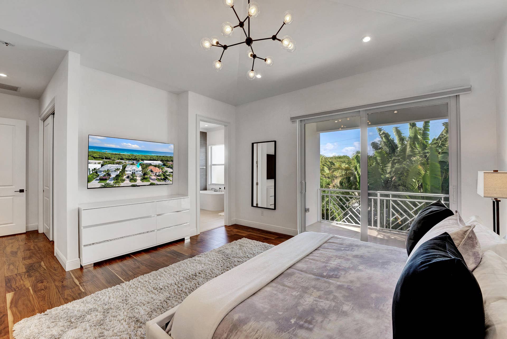 500 NE Wavecrest Way, Boca Raton, FL 33432 DSC03862