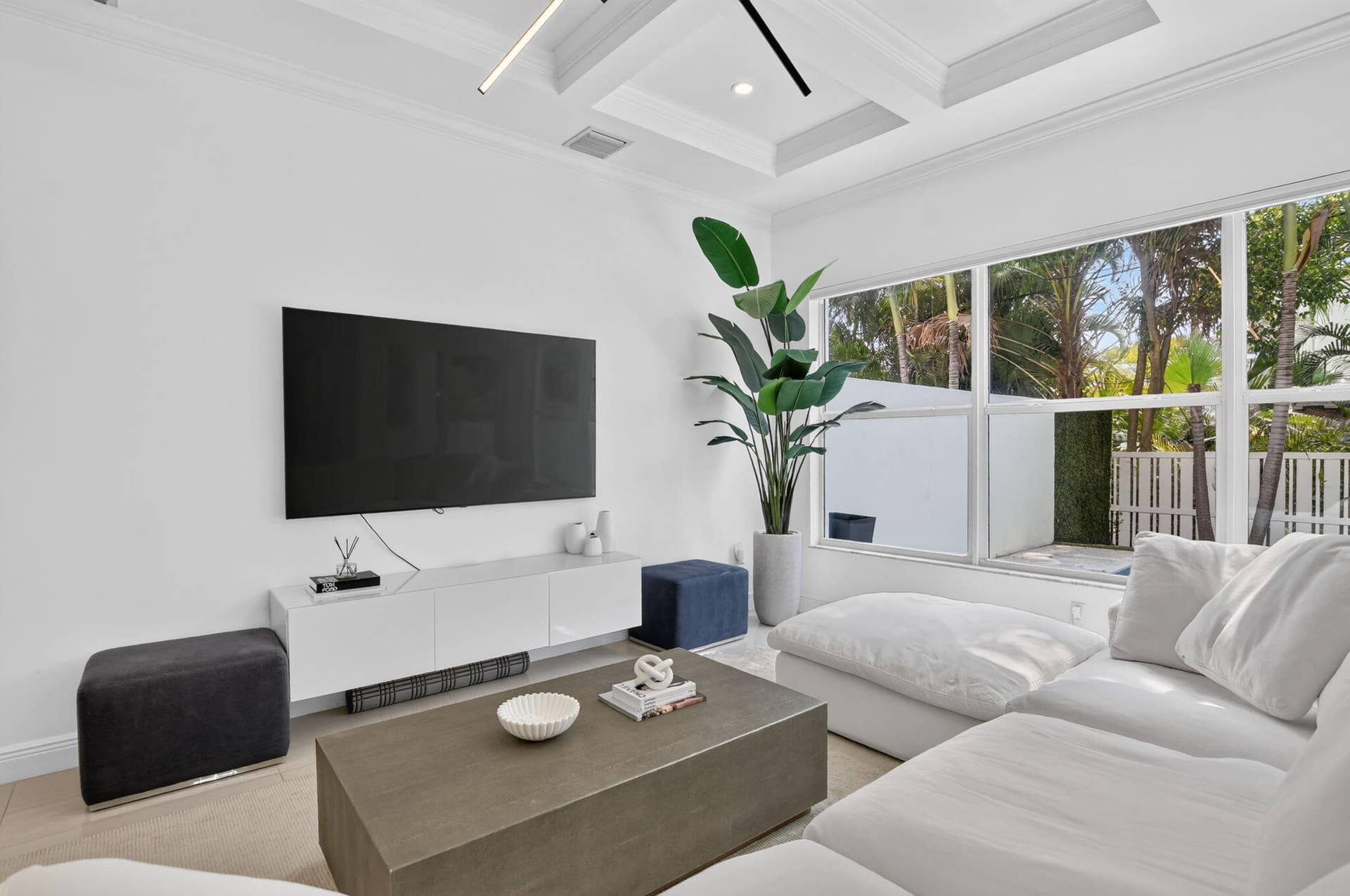 500 NE Wavecrest Way, Boca Raton, FL 33432 30-web-or-mls-DSC_7535