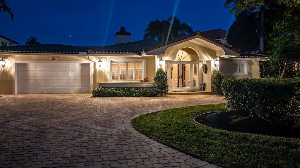 2317 NE 28th Court, Lighthouse Point, Lighthouse Point, FL 33064 Photo 3