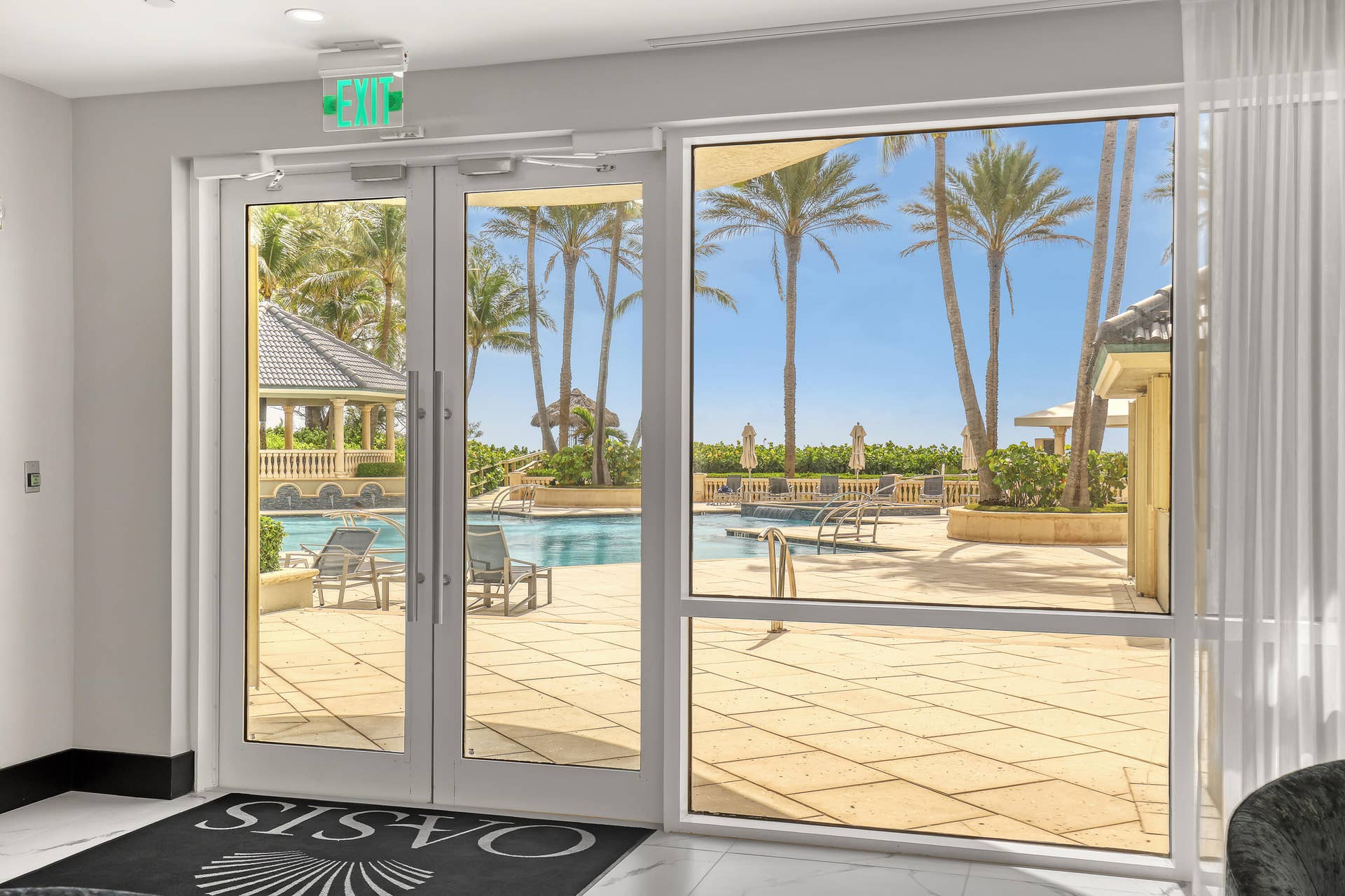 3920 N Ocean Drive, #9b, Singer Island, FL 33404 Lobby