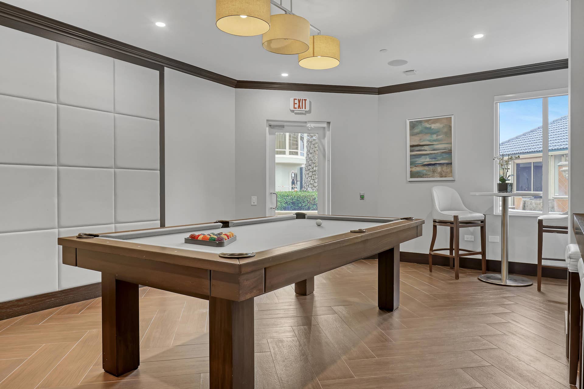 3920 N Ocean Drive, #9b, Singer Island, FL 33404 Pool Table