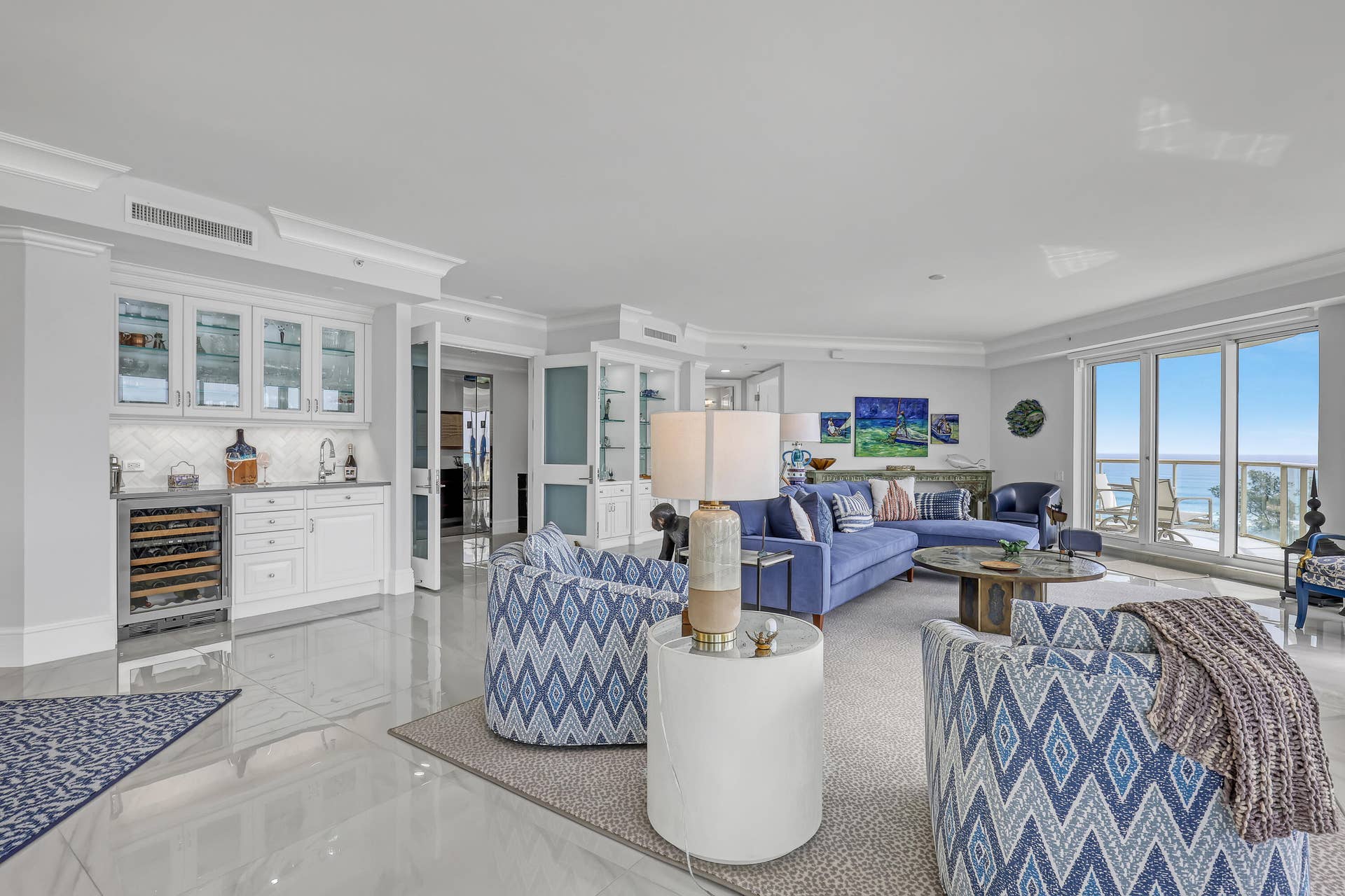 3920 N Ocean Drive, #9b, Singer Island, FL 33404 Living Room