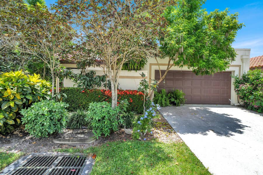 Property photo for 21381 Sonesta Way, Boca Raton, FL